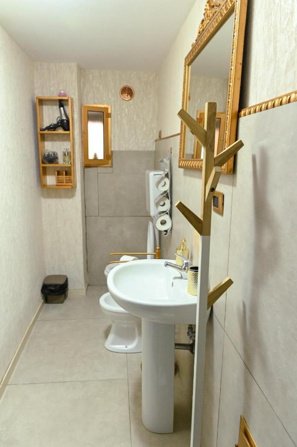 The Nest Of Envy Apartment Bari Luaran gambar
