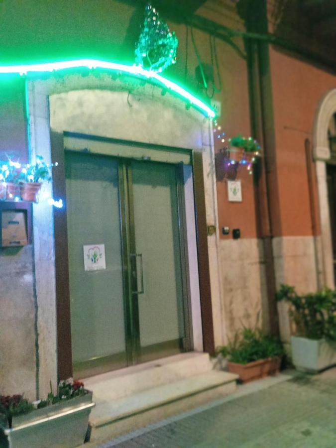 The Nest Of Envy Apartment Bari Luaran gambar